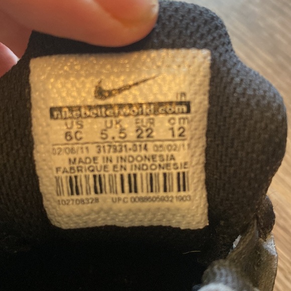 Vintage 2000 Baby Nike Shocks - Picture 4 of 7